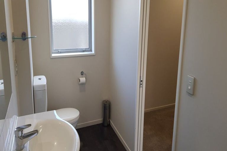 Photo of property in 10 Saint Peters Close, Woolston, Christchurch, 8062