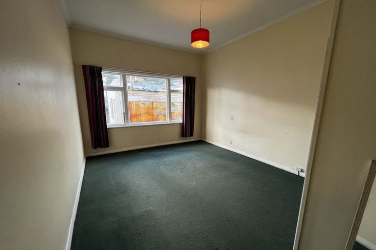 Photo of property in 218 Clyde Street, Island Bay, Wellington, 6023