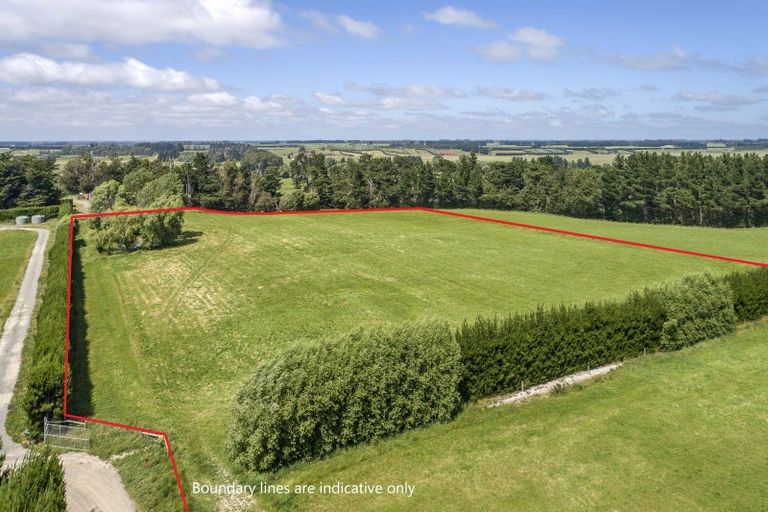 Photo of property in 132 Kennedys Hill Road, Fernside, Rangiora, 7471