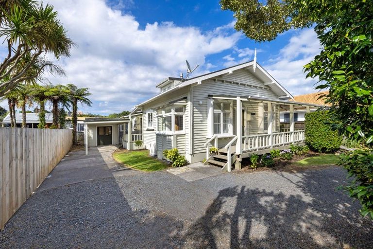 Photo of property in 12a Bankart Street, Raglan, 3225