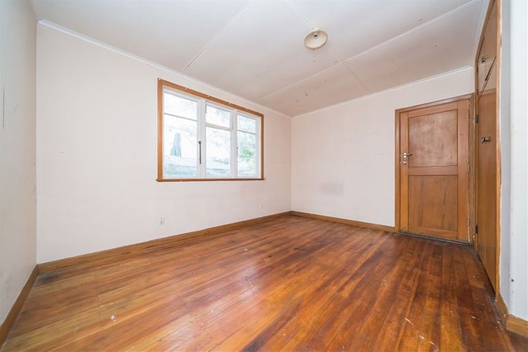 Photo of property in 9 Stewart Crescent, Hokowhitu, Palmerston North, 4410