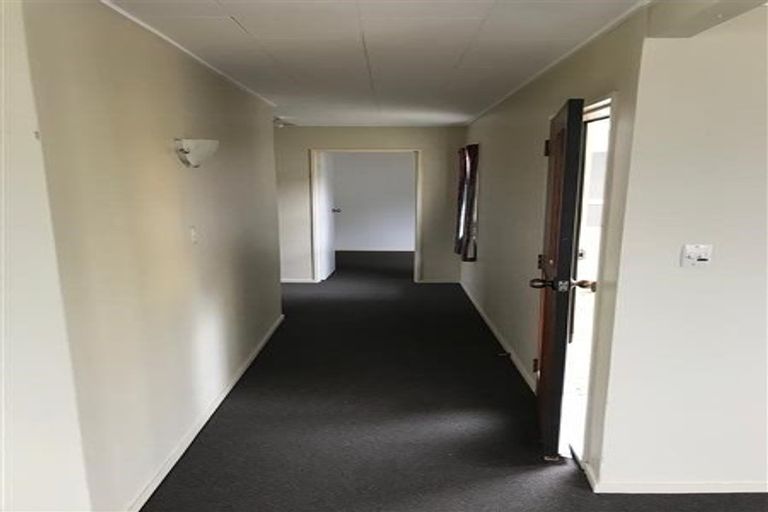 Photo of property in 1/31 Birkenhead Crescent, Flaxmere, Hastings, 4120