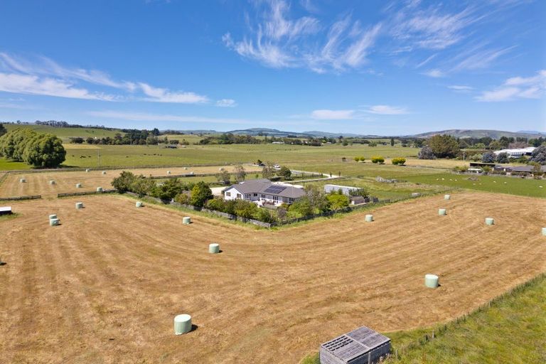 Photo of property in 39 Carters Line, Parkvale, Carterton, 5792