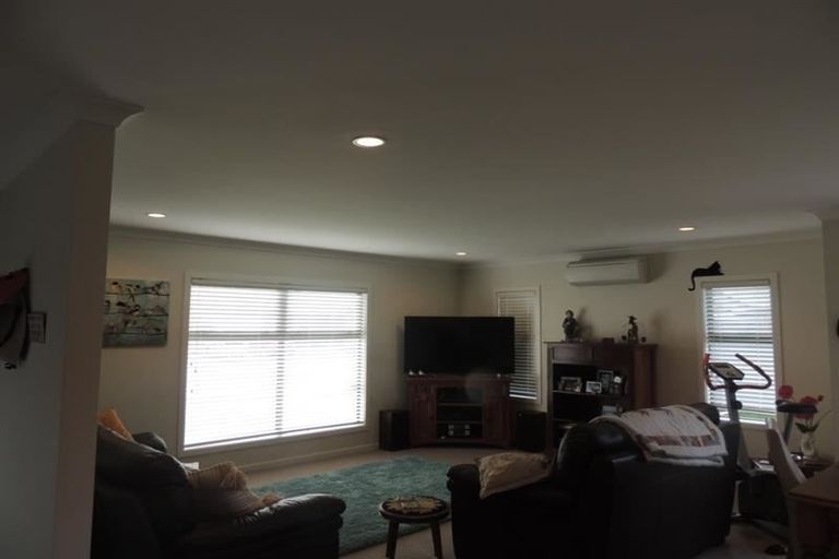 Photo of property in 4 Kapiti Drive, Poraiti, Napier, 4112