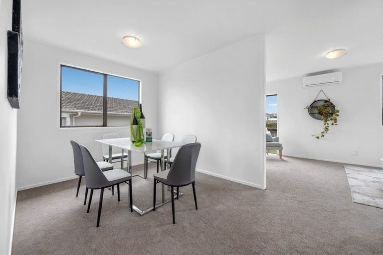 Photo of property in 2/17 Coombe Avenue, Otara, Auckland, 2023