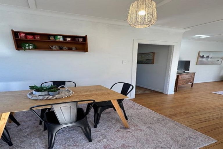 Photo of property in 16 Hinau Street, Maeroa, Hamilton, 3200