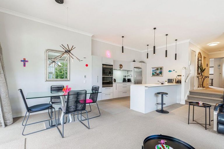 Photo of property in 58 Parkside Drive, Orewa, 0931