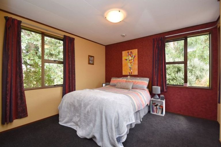 Photo of property in 50 Taiepa Road, Otatara, Invercargill, 9879