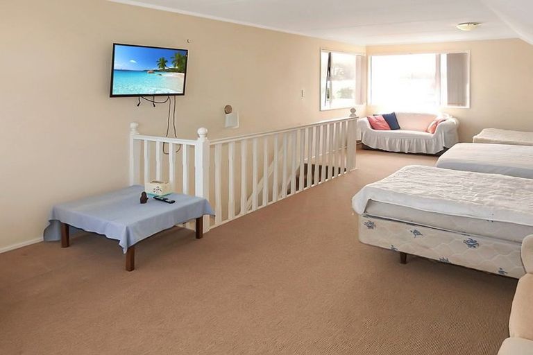 Photo of property in 9 Koputara Road, Himatangi Beach, Foxton, 4891