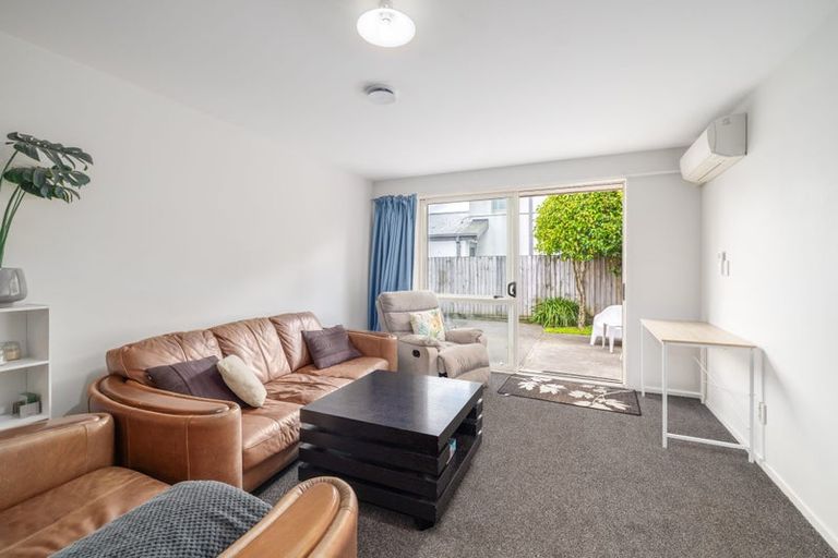 Photo of property in 128a Waimairi Road, Ilam, Christchurch, 8041