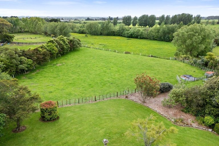 Photo of property in 123 North Manakau Road, Manakau, Levin, 5573