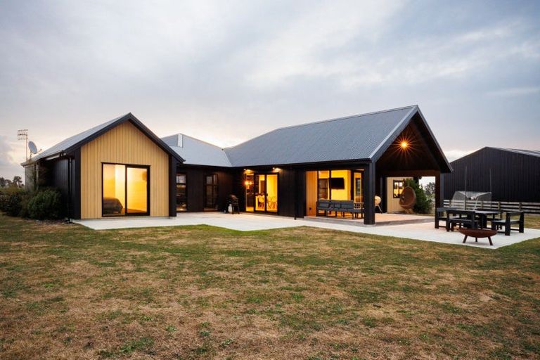 Photo of property in 15 Harvest Lane, Newbury, Feilding, 4775