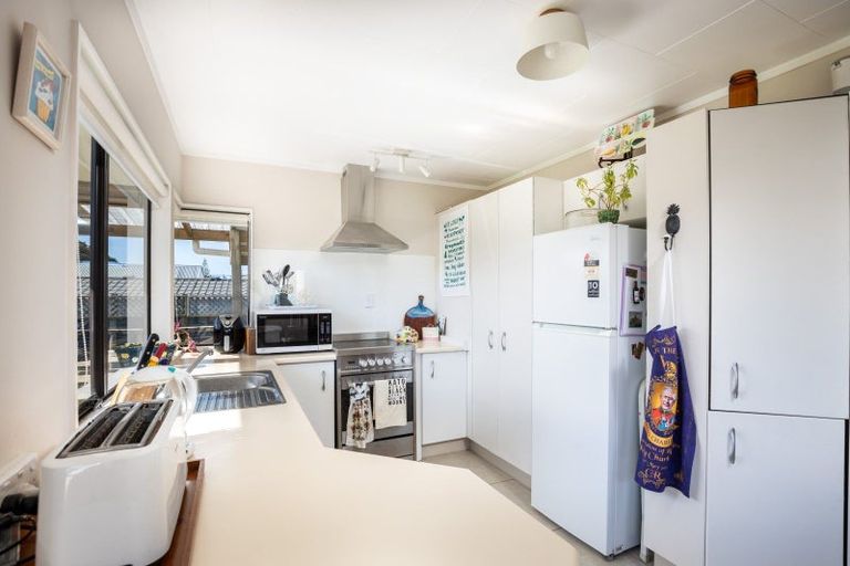 Photo of property in 12 Pratt Street, Waitara, 4320