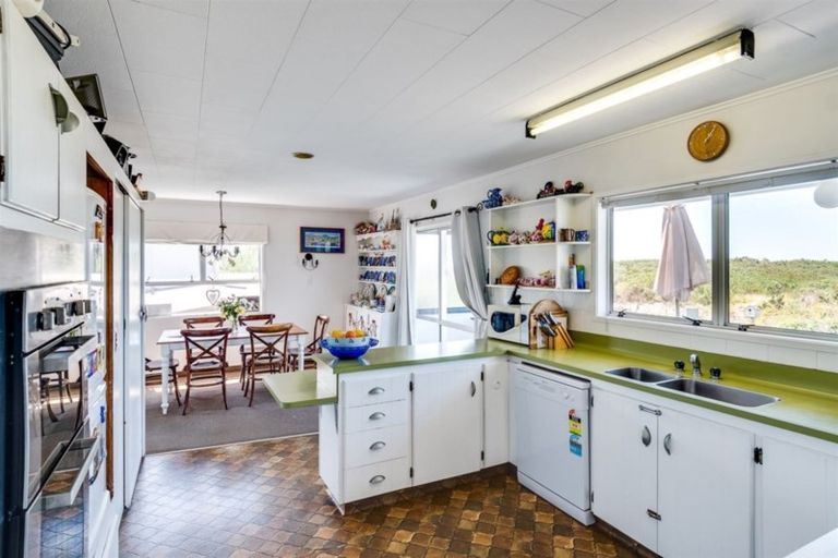 Photo of property in 68 Rogers Road, Bay View, Napier, 4104