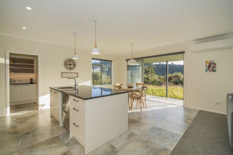 Photo of property in 130b Silverstream Falls Row, Whenuakite, Whitianga, 3591