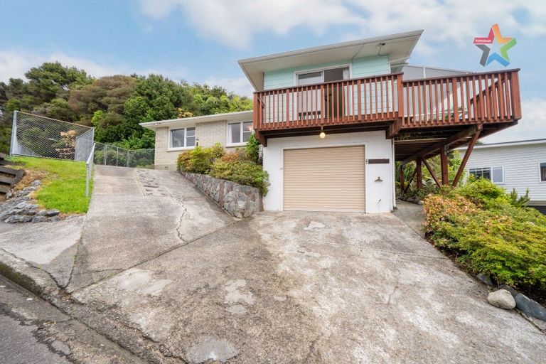 Photo of property in 75 Logie Street, Stokes Valley, Lower Hutt, 5019