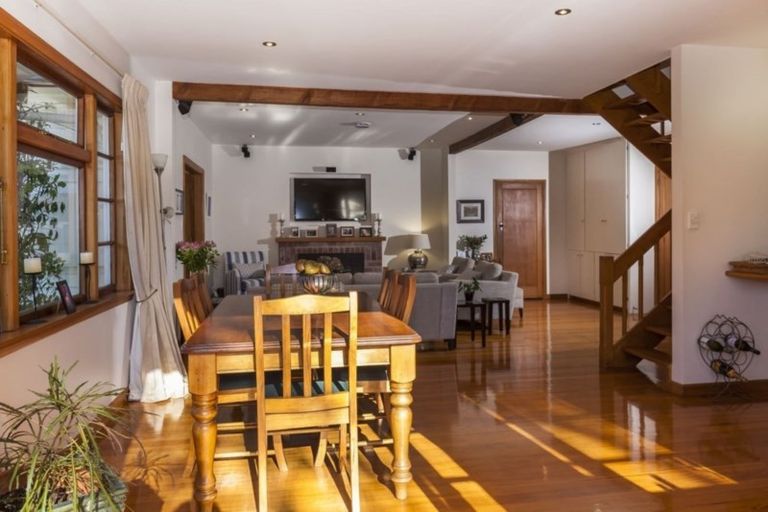 Photo of property in 51 Plynlimon Road, Strowan, Christchurch, 8052