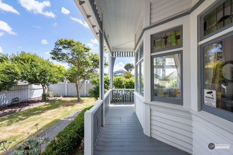 Photo of property in 1 Wilford Street, Woburn, Lower Hutt, 5010