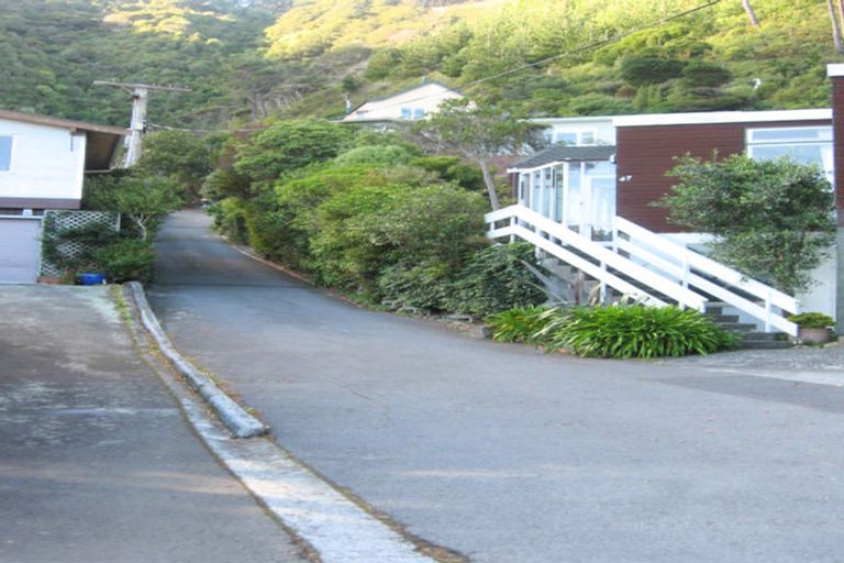 Photo of property in 55 Rona Street, Eastbourne, Lower Hutt, 5013