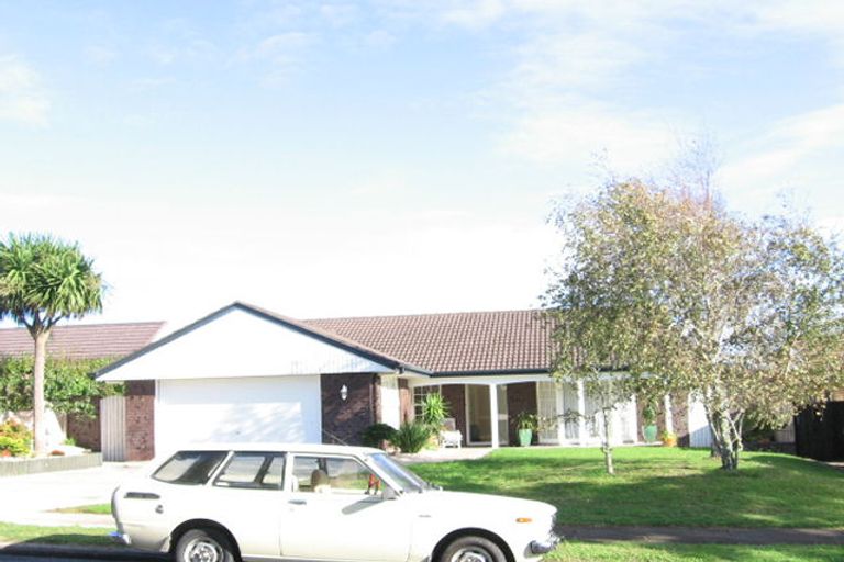 Photo of property in 10 Skilling Place, Farm Cove, Auckland, 2012