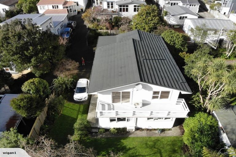 Photo of property in 6a Agra Crescent, Khandallah, Wellington, 6035