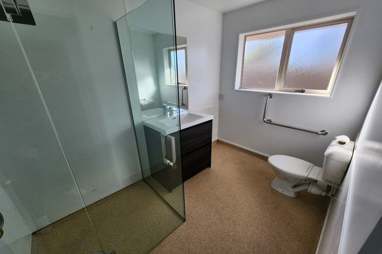 Photo of property in 1/77 Fairfield Avenue, Addington, Christchurch, 8024