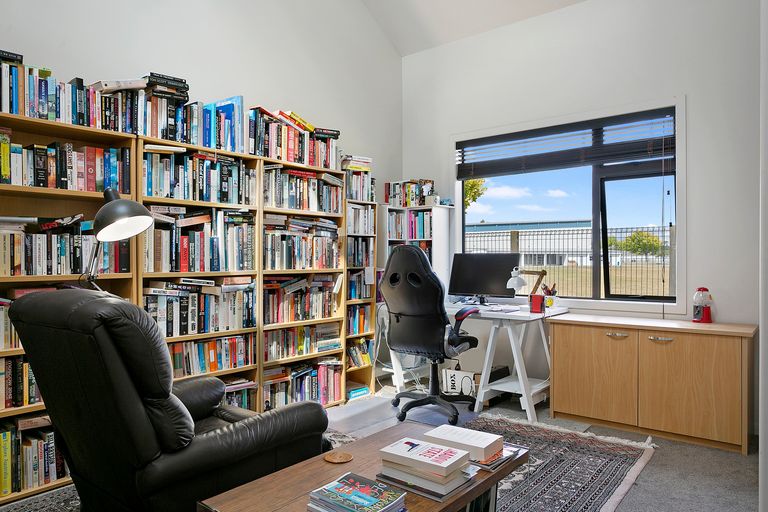 Photo of property in 19c Cooper Crescent, Cambridge, 3434