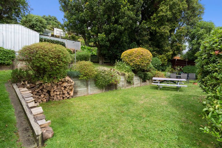 Photo of property in 79 Victory Street, Welcome Bay, Tauranga, 3112