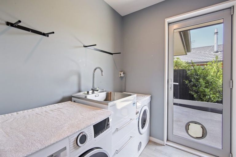 Photo of property in 28 Rushmore Drive, Belfast, Christchurch, 8051