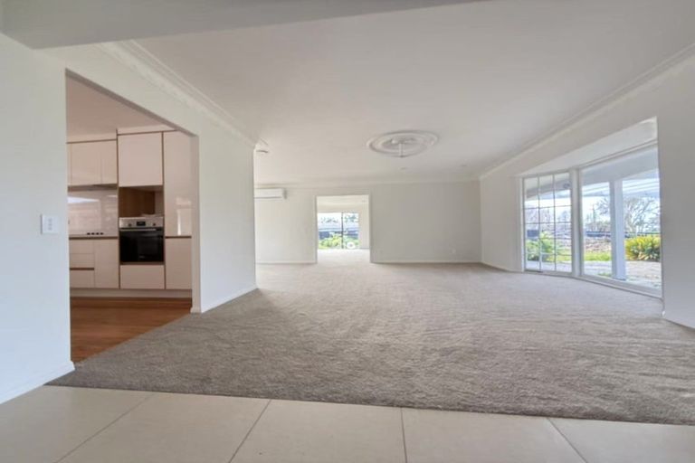 Photo of property in 322 Point View Drive, Dannemora, Auckland, 2016