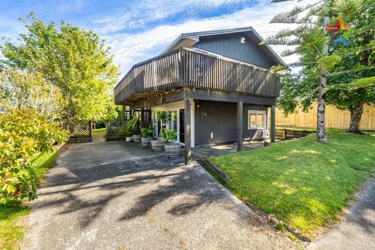 Photo of property in 172 Holborn Drive, Stokes Valley, Lower Hutt, 5019