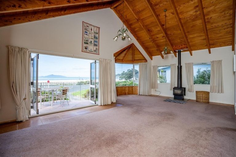 Photo of property in 3 Wairahi Road, Langs Beach, Waipu, 0582