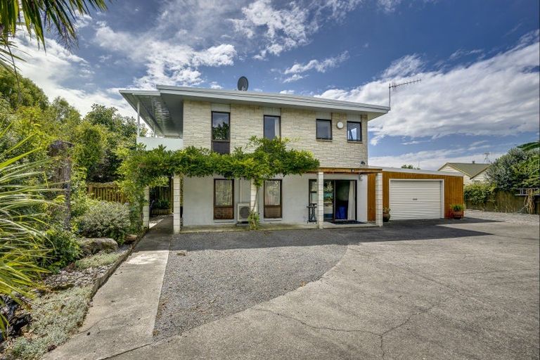 Photo of property in 17 Leeds Place, Tamatea, Napier, 4112