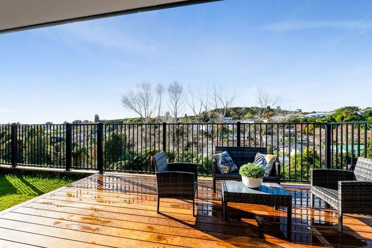 Photo of property in 6 Mangaotuku Lane, Whalers Gate, New Plymouth, 4310