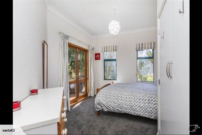 Photo of property in 75 Dundas Street, Seatoun, Wellington, 6022
