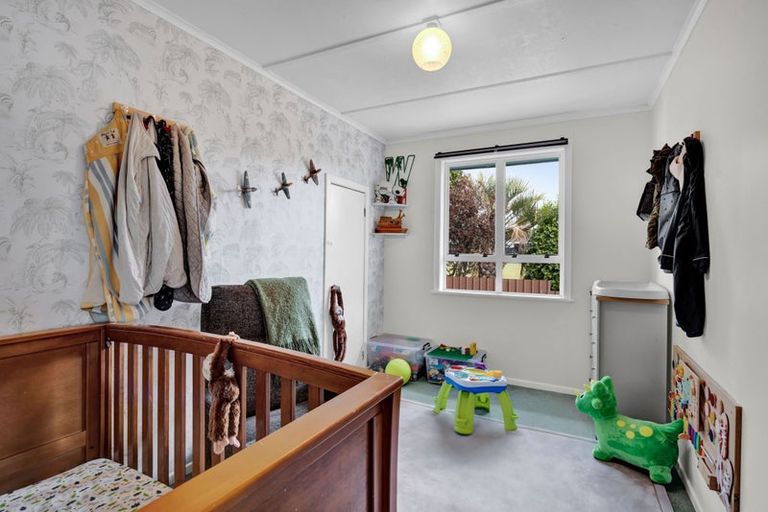 Photo of property in 7 Flint Road West, Stratford, 4332