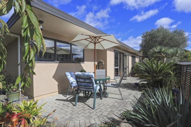 Photo of property in 11 Avon Rise, Welcome Bay, Tauranga, 3112