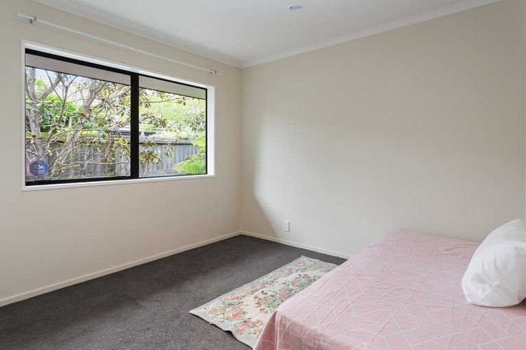 Photo of property in 43 Orlando Crescent, Waimairi Beach, Christchurch, 8083