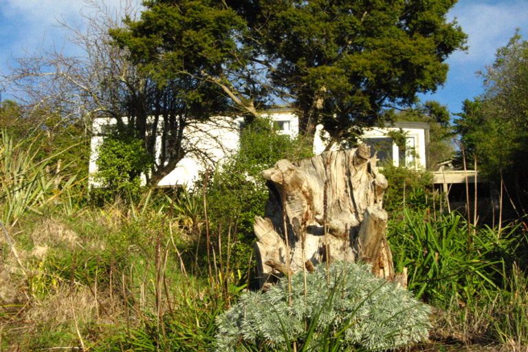 Photo of property in 20 Bay Road, Purakaunui, Port Chalmers, 9081