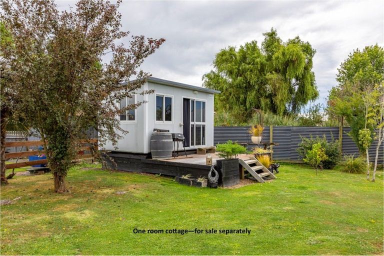 Photo of property in 38 Mcgreevy Street, Waipawa, 4210