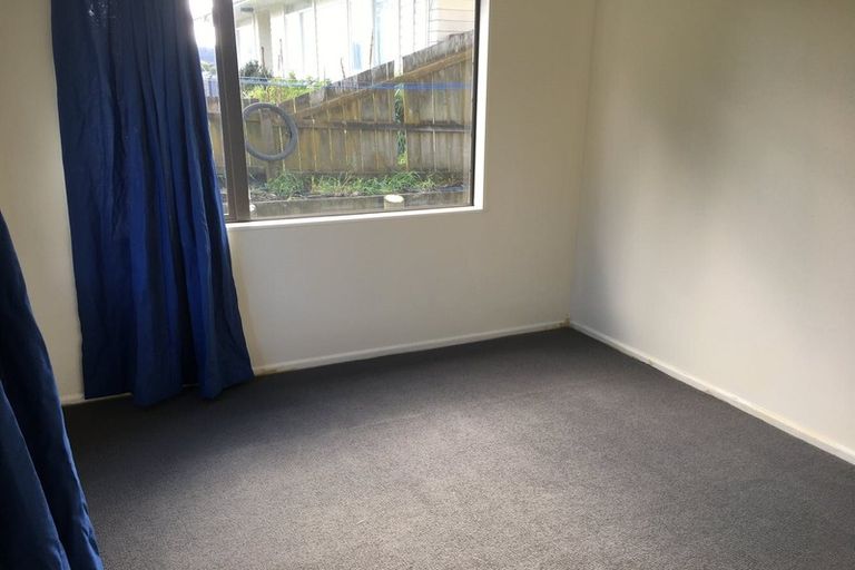 Photo of property in 9 Woodall Place, Totara Vale, Auckland, 0627