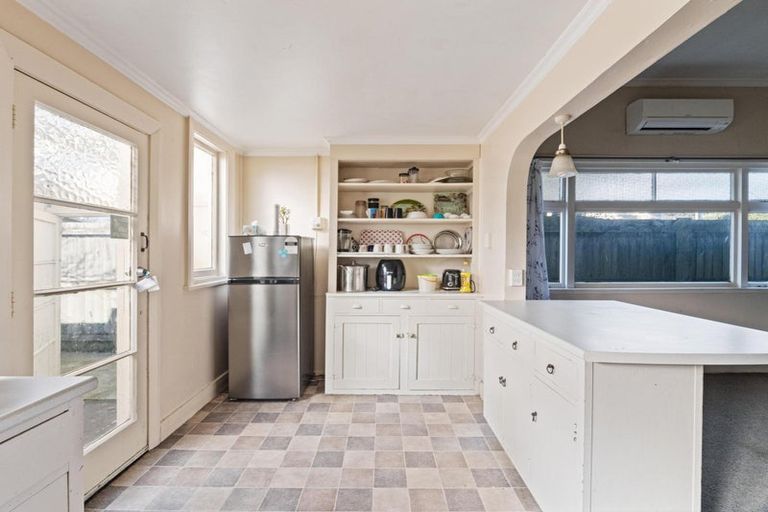 Photo of property in 1/21 Newcastle Street, Phillipstown, Christchurch, 8011