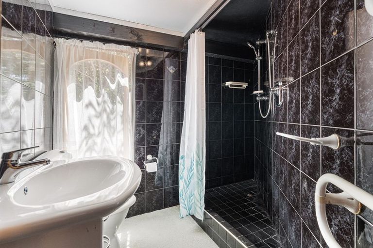 Photo of property in 93 Porritt Avenue, Chatswood, Auckland, 0626