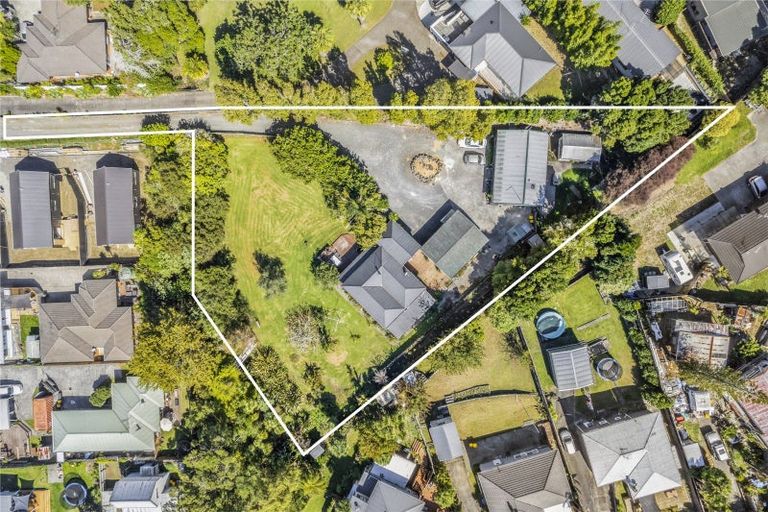 Photo of property in 9 Withers Road, Glen Eden, Auckland, 0602