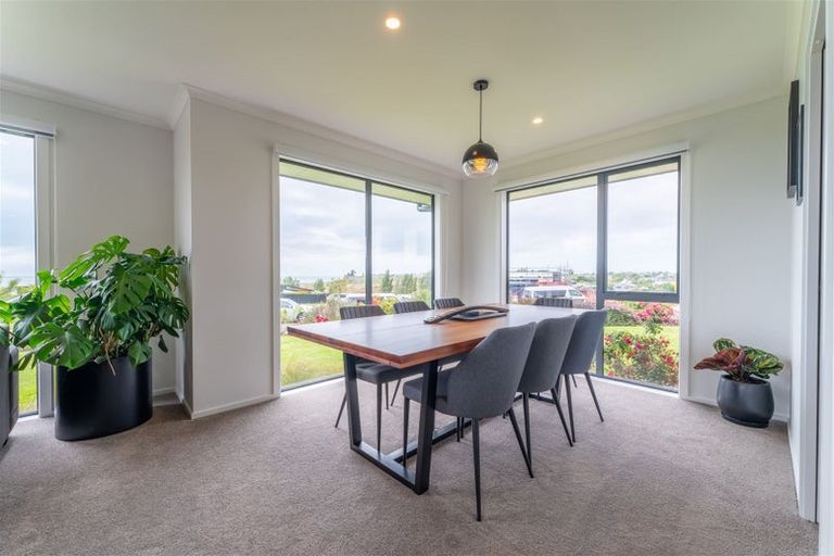 Photo of property in 12 Lancewood Terrace, Oceanview, Timaru, 7910