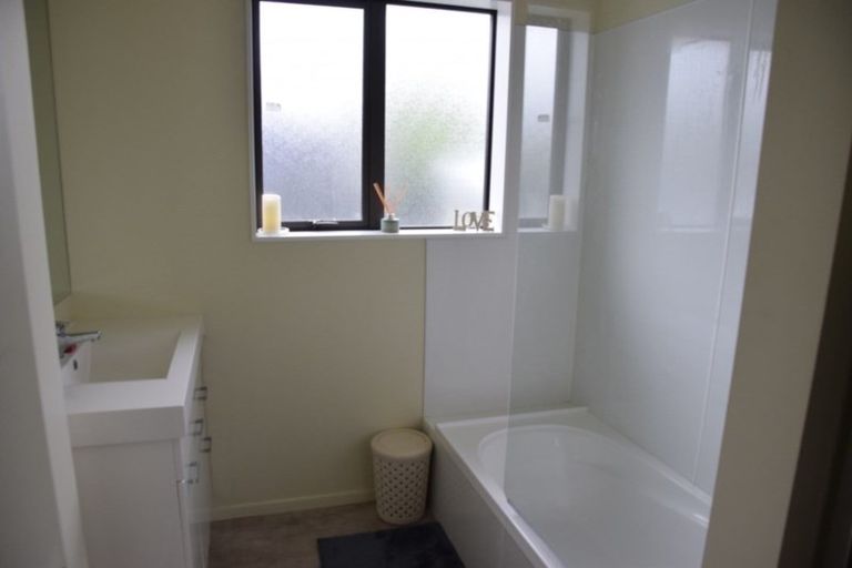 Photo of property in 33a Holloway Street, Waikiwi, Invercargill, 9810