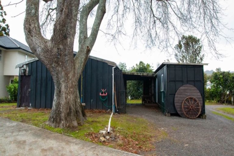 Photo of property in 121 Durrant Drive, Whangamata, 3620