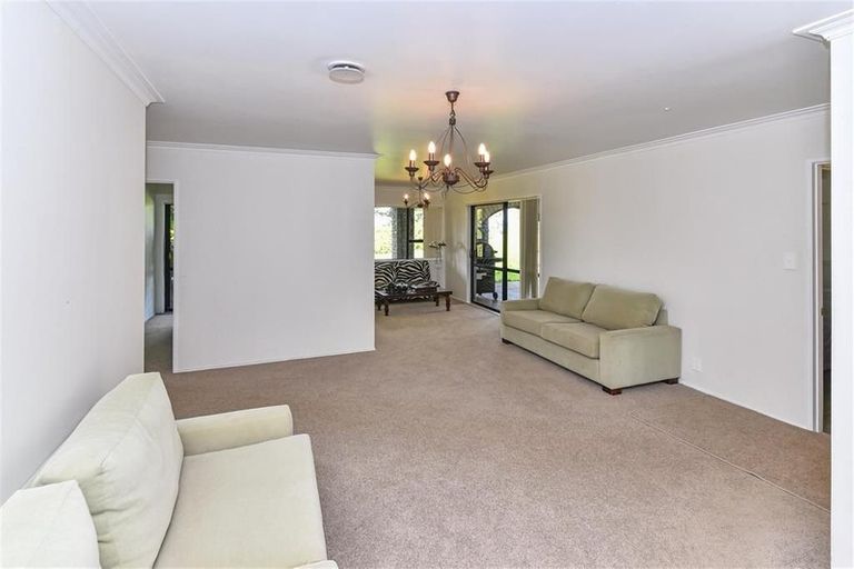 Photo of property in 491 Redoubt Road, Flat Bush, Auckland, 2019
