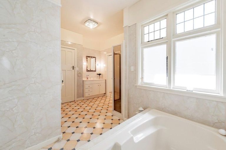 Photo of property in 129 High Street, Leeston, 7632