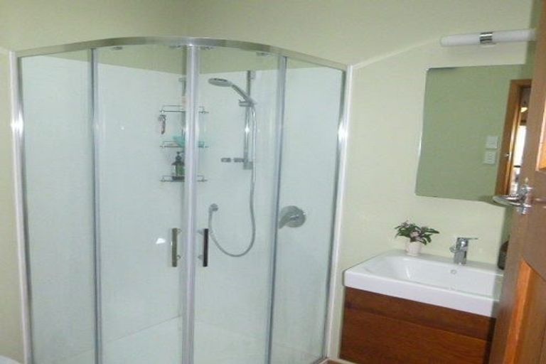 Photo of property in 14a Tirangi Road, Rongotai, Wellington, 6022